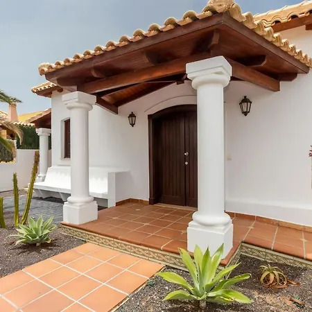 Relax Deluxe Private Pool By Holidays Villa