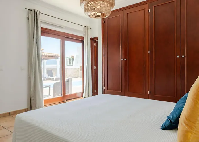 Relax Deluxe Private Pool By Holidays *